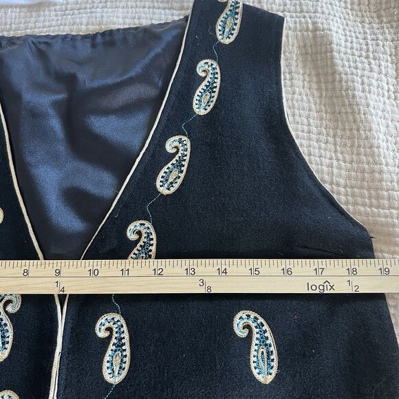 VTG Wool Long Black Coat Vest Jacket Women Small/Med Embroidered Paisley Floral - Picture 10 of 13